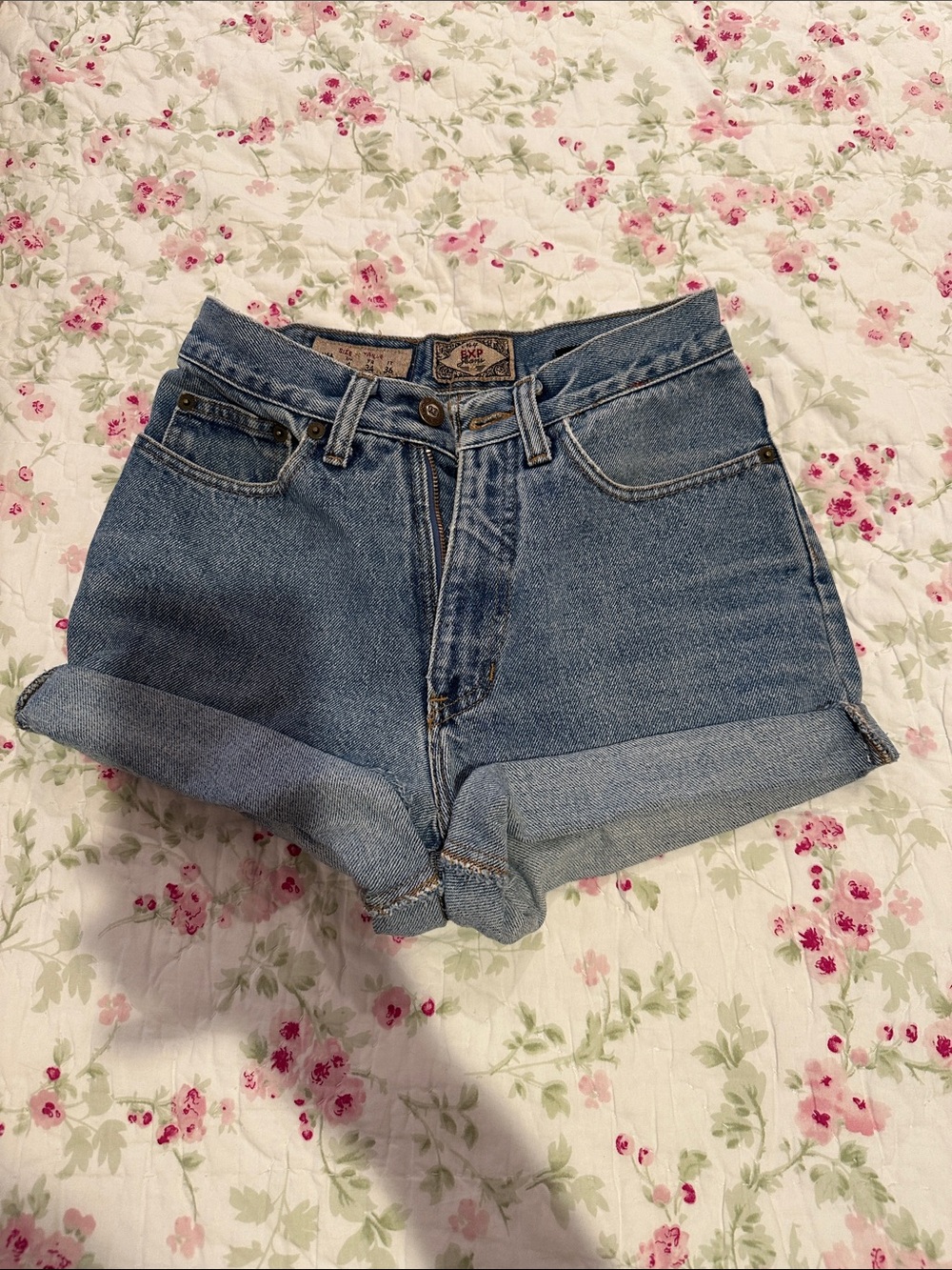 Vintage High-Waist Blue Denim Shorts